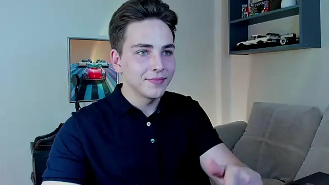 Snapshot of Eric_ether chatting on October 4, 7:45 pm Eric ether online show from October 4, 7:45 pm