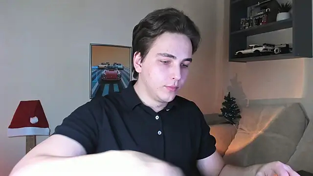 Snapshot of Eric_ether chatting on December 21, 9:33 pm Eric ether online show from December 21, 9:33 pm