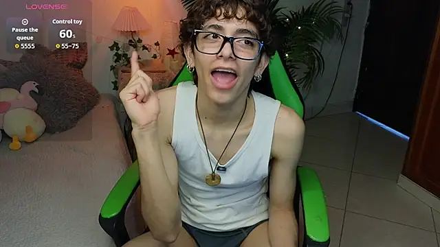 Matty Sparkk online show from May 31, 1:40 pm