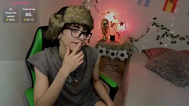 Matty Sparkk online show from June 25, 1:37 pm