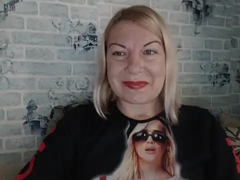 Lillia Ray online show from November 9, 10:24 am