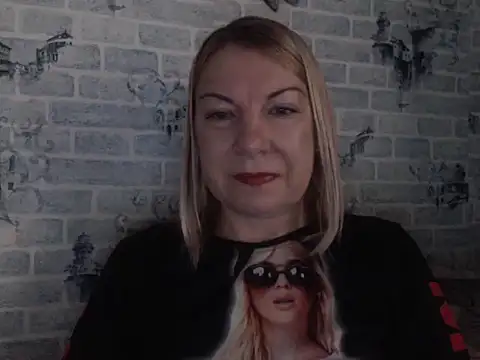 Lillia Ray online show from November 29, 9:01 am