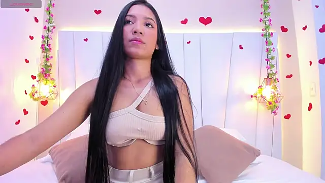 KarolHilton online show from March 22, 3:30 am