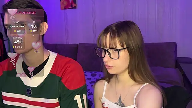 Romanhavesweetydick777 online show from November 22, 7:24 pm