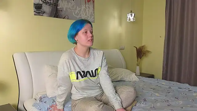 ErlineBeamer online show from March 18, 7:19 am