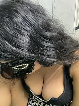 jhanvi boo online show from July 15, 11:26 am