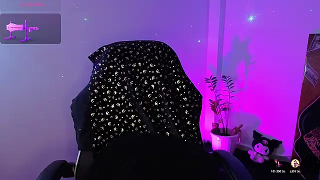 Snapshot of AnfisaLetyagho chatting on November 8, 9:46 pm AnfisaLetyagho online show from November 8, 9:46 pm