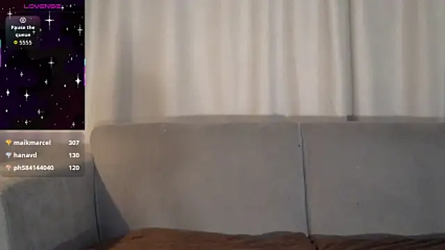 YuliethPetite online show from February 5, 12:10 pm