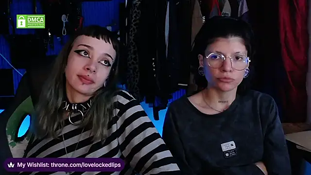 lovelockedlips online show from June 7, 12:48 am