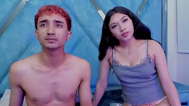 LauryAndNarem69 online show from December 3, 6:21 am