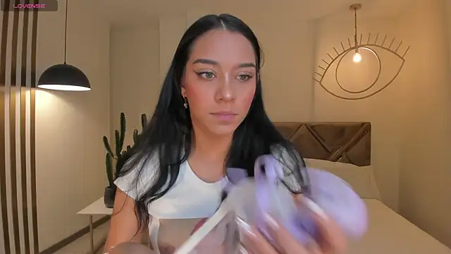 AmaliaCrus online show from October 22, 8:08 pm