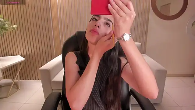 LarisaSmirnov online show from December 20, 8:05 pm