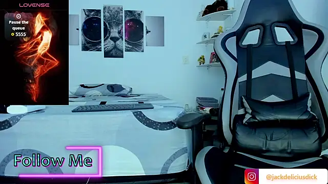 Snapshot of jackdeliciusdick chatting on March 9, 9:24 am jackdeliciusdick online show from March 9, 9:24 am