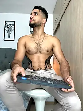 Maximiliano ford online show from September 26, 10:41 am