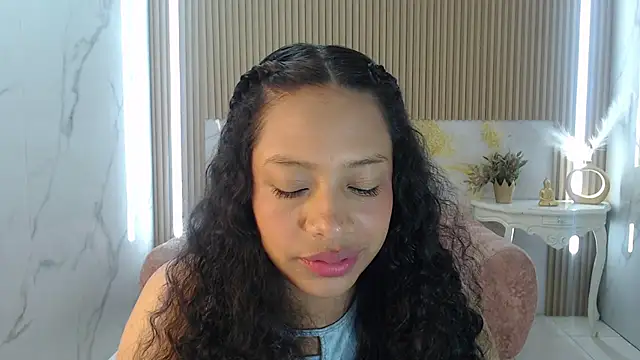 zhara rose s online show from March 20, 7:03 am