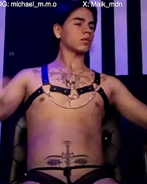 Snapshot of Mao_mdn chatting on February 4, 6:30 am Mao mdn online show from February 4, 6:30 am