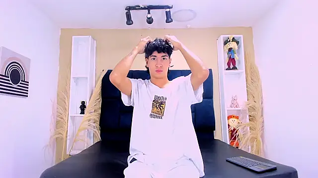 Jhojan twink online show from October 3, 12:13 pm