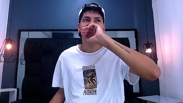 Jhojan twink online show from January 8, 4:26 am