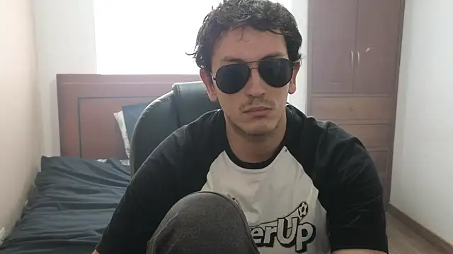 hardaftercum online show from March 18, 1:31 pm