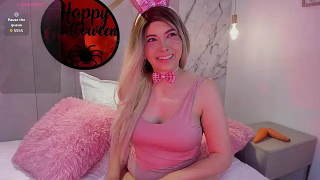 Snapshot of onebeauty chatting on October 24, 4:47 pm onebeauty online show from October 24, 4:47 pm