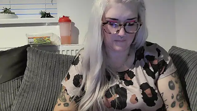 Sizzling Indie36 online show from September 16, 6:31 pm