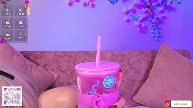 Snapshot of Rubyconer5 chatting on March 2, 1:30 am Rubyconer5 online show from March 2, 1:30 am