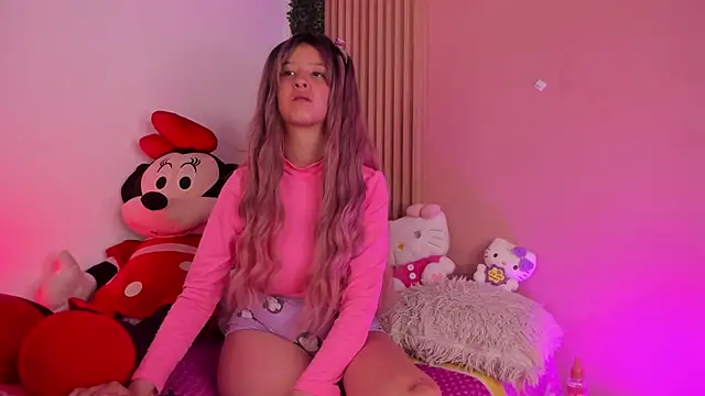 Sophie joyy online show from February 25, 9:30 am