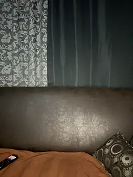 Snapshot of Lahtinah24 chatting on November 27, 6:54 pm Lahtinah24 online show from November 27, 6:54 pm