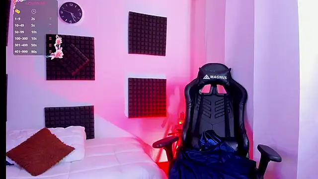 hannarusso online show from October 2, 9:22 pm