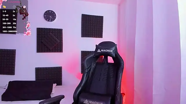 hannarusso online show from October 21, 9:26 pm