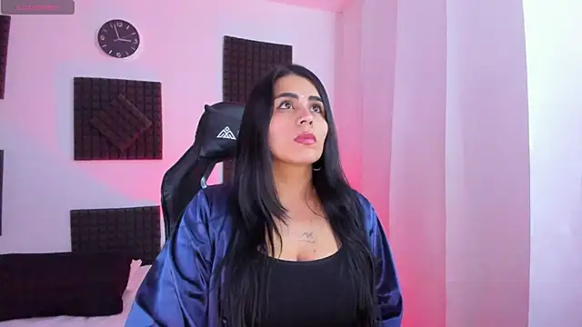 hannarusso online show from October 22, 7:57 pm