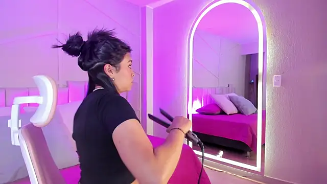 Eimmy bm online show from October 12, 11:09 am