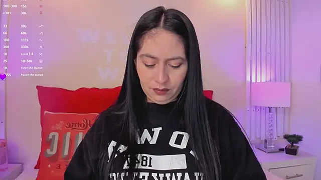 AliceCorner online show from November 11, 12:05 pm