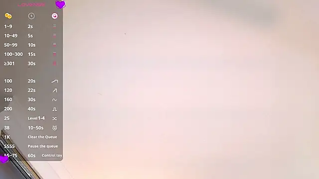 Snapshot of Valen_ross_ chatting on May 19, 10:27 pm Valen ross online show from May 19, 10:27 pm
