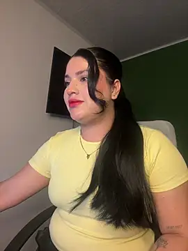 Snapshot of pareja_curiosa19 chatting on June 10, 2:12 am pareja curiosa19 online show from June 10, 2:12 am