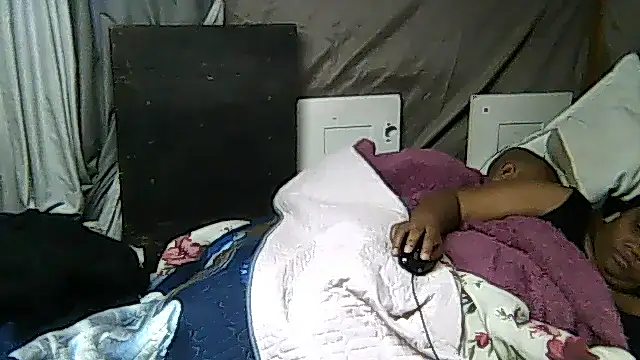 Snapshot of Berrylick chatting on July 5, 6:53 am Berrylick online show from July 5, 6:53 am