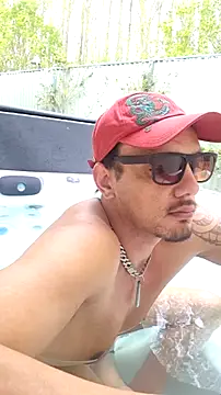 Snapshot of TAIZ69WORLD chatting on October 8, 3:37 am TAIZ69WORLD online show from October 8, 3:37 am