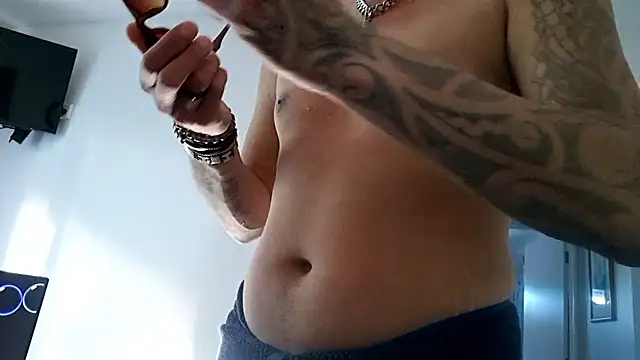 Snapshot of TAIZ69WORLD chatting on November 5, 6:52 pm TAIZ69WORLD online show from November 5, 6:52 pm