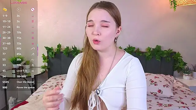 ConstanceHelms online show from November 17, 5:02 am