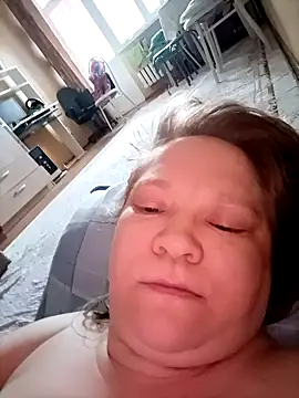 Snapshot of -LOLALEY- chatting on November 2, 3:42 am -LOLALEY- online show from November 2, 3:42 am