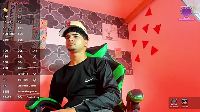 Snapshot of 317894 chatting on January 16, 11:09 pm 317894 online show from January 16, 11:09 pm