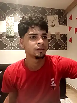 Snapshot of 317894 chatting on February 6, 10:29 am 317894 online show from February 6, 10:29 am