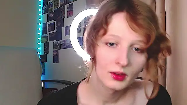 c0ralynx online show from September 18, 8:00 pm