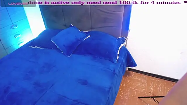 Kandy Bellerose online show from October 28, 2:37 am