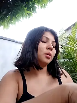 Snapshot of abby_roux chatting on September 11, 10:32 pm abby roux online show from September 11, 10:32 pm