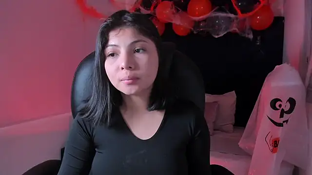 Snapshot of abby_roux chatting on October 12, 9:36 pm abby roux online show from October 12, 9:36 pm