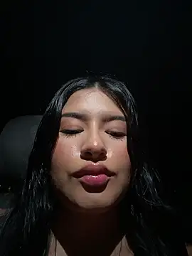 Snapshot of andrea_gomes_ chatting on January 18, 5:22 am andrea gomes online show from January 18, 5:22 am