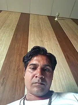 Snapshot of johnny8731 chatting on February 22, 10:36 am johnny8731 online show from February 22, 10:36 am