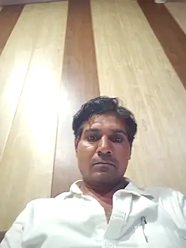 Snapshot of johnny8731 chatting on March 9, 1:37 pm johnny8731 online show from March 9, 1:37 pm