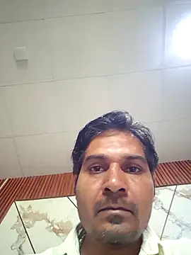 Snapshot of johnny8731 chatting on March 13, 3:57 am johnny8731 online show from March 13, 3:57 am